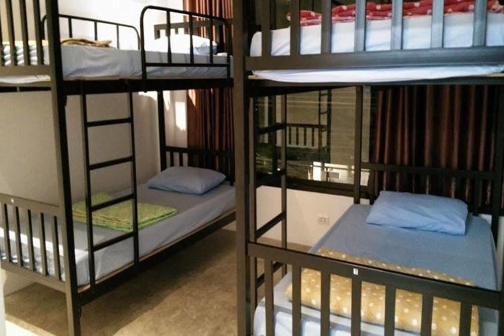 Bakeroom Hostel Τσιάνγκ Μάι Εξωτερικό φωτογραφία