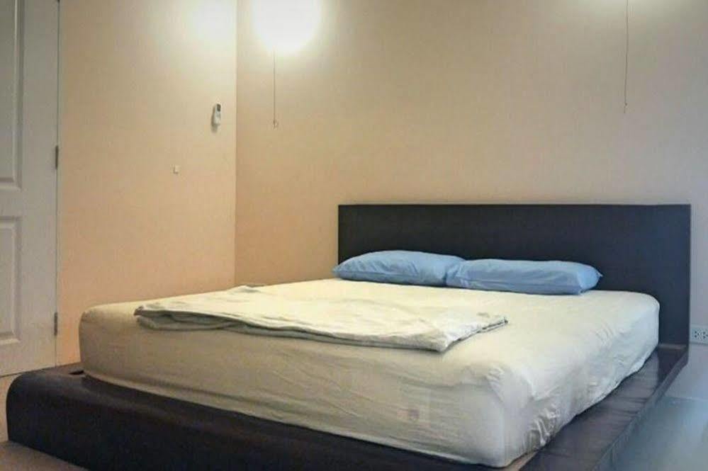 Bakeroom Hostel Τσιάνγκ Μάι Εξωτερικό φωτογραφία
